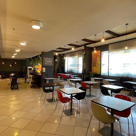 Ibis Santiago Estacion Central Экстерьер фото