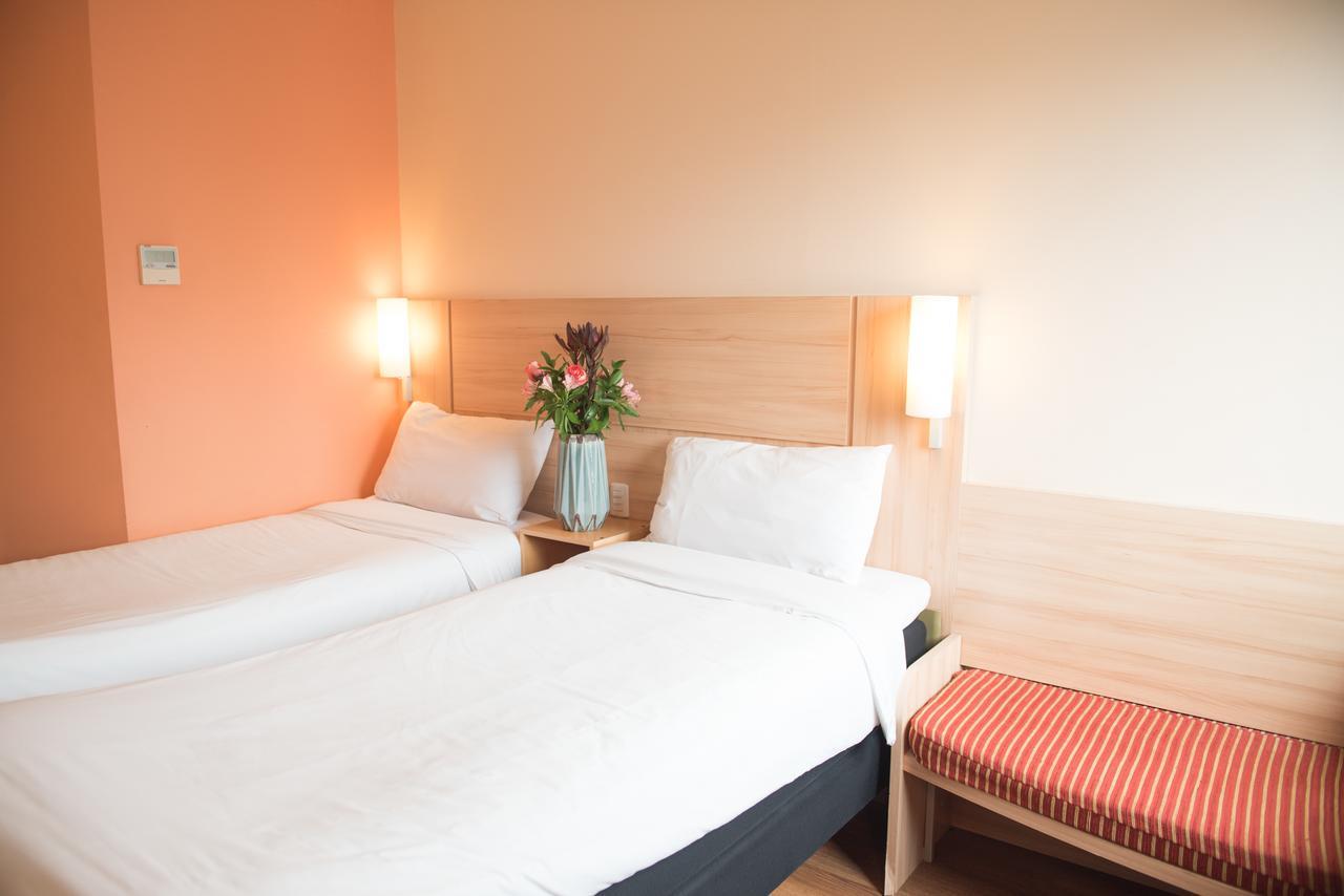 Ibis Santiago Estacion Central Экстерьер фото